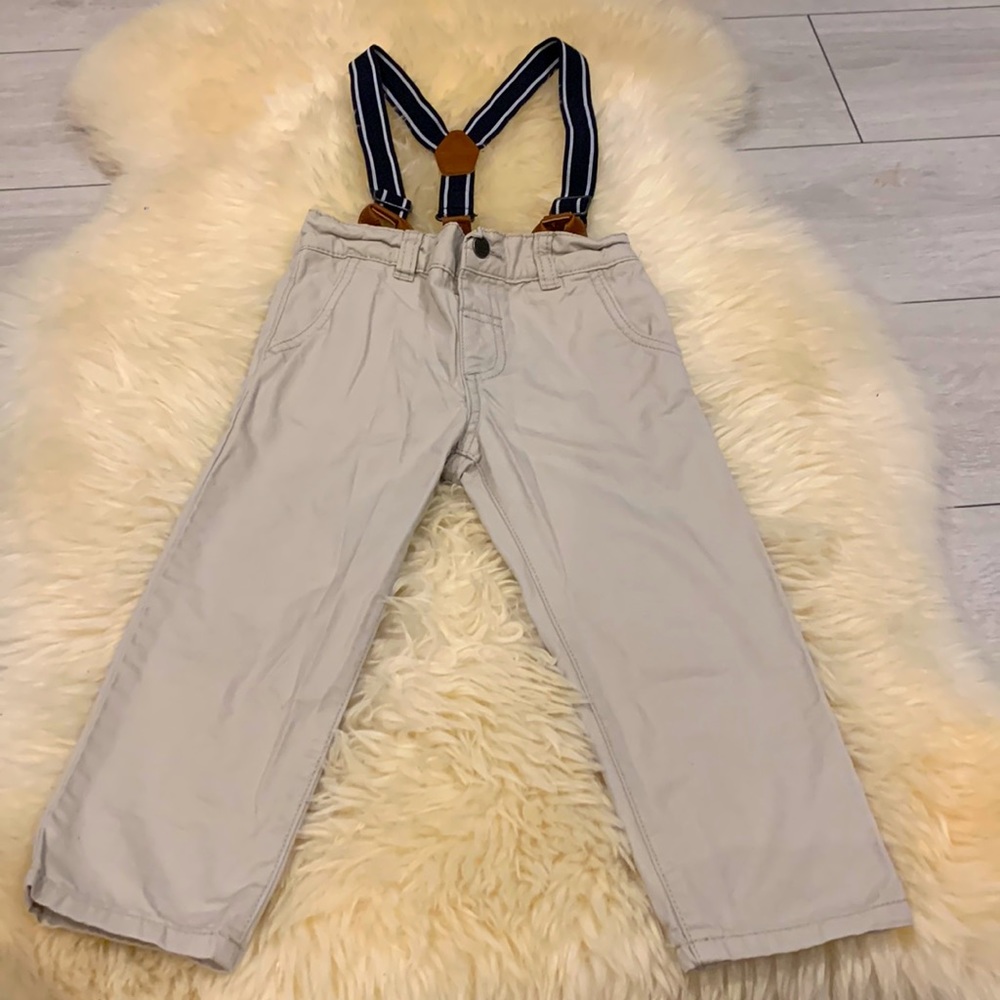 Joe Fresh Toddler Khaki Pants with Suspenders in 3T